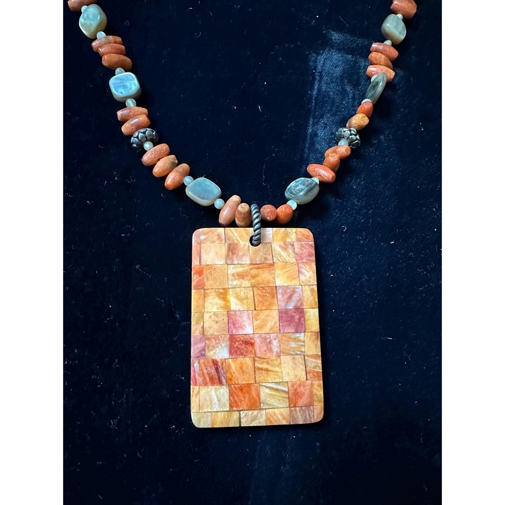 Silpada Pendant Necklace N1260 Coral Mother of Pearl & Sterling Silver Retired - Picture 1 of 6